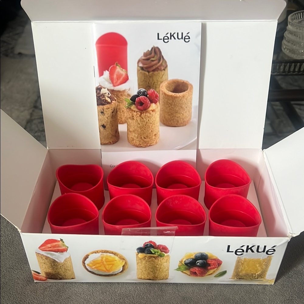 Lékué Red Silicone Baking Molds includes 8 molds. Make filled desert treats